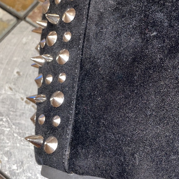 Woman’s wedge boots - Picture 5 of 10